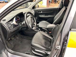 2020 Kia Rio IV Рестайлинг, белый, 1400000 рублей, вид 5