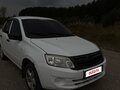 2016 Lada (ВАЗ) Granta I, белый, 300000 рублей - вид 2