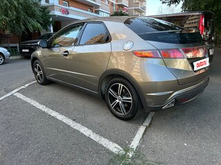 2008 Honda Civic VIII, серебристый, 765000 рублей, вид 3