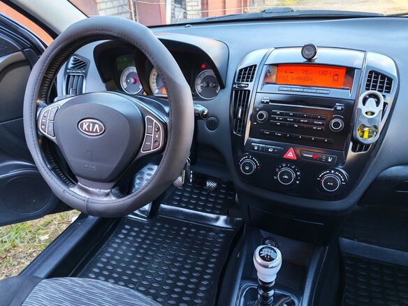 2008 Kia Ceed I, чёрный - вид 12