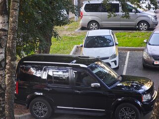 2010 Land Rover Discovery IV, чёрный, 2100000 рублей, вид 5