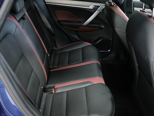2021 Geely Coolray I, синий, 1576000 рублей - вид 33