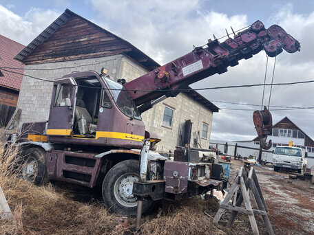 1999 Komatsu LW80M, красный, 1990000 рублей, вид 3
