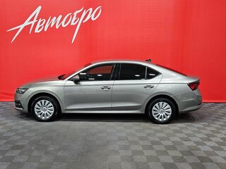 2021 Skoda Octavia IV (A8), коричневый, 2199000 рублей, вид 2