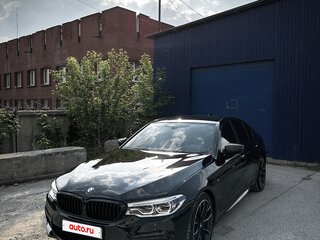 2017 BMW 5 серии 540i xDrive VII (G30/G31/G38), чёрный, 4350000 рублей, вид 1