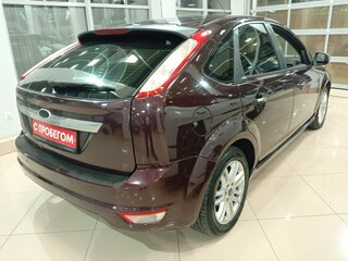 2010 Ford Focus II Рестайлинг, фиолетовый, 483000 рублей, вид 4