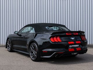 2019 Ford Mustang VI Рестайлинг, чёрный, 2949000 рублей, вид 2