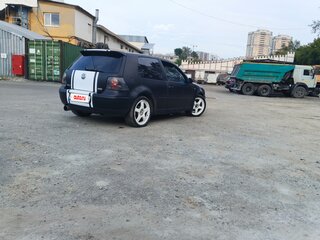 1998 Volkswagen Golf IV, чёрный, 550000 рублей, вид 3