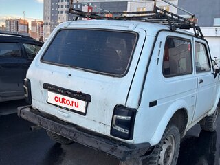 1998 Lada (ВАЗ) 2121 (4x4) I Рестайлинг, белый, 250000 рублей, вид 2