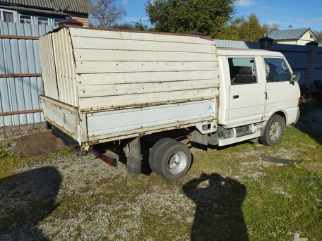1993 Mazda Bongo, белый, 300000 рублей, вид 4
