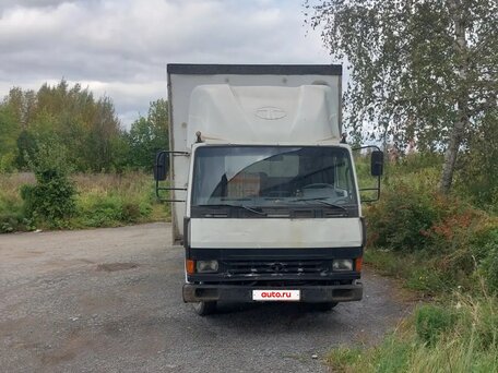 2008 TATA 613, белый, 600000 рублей, вид 2