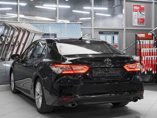 2019 Toyota Camry VIII (XV70), чёрный, 2549000 рублей, вид 4