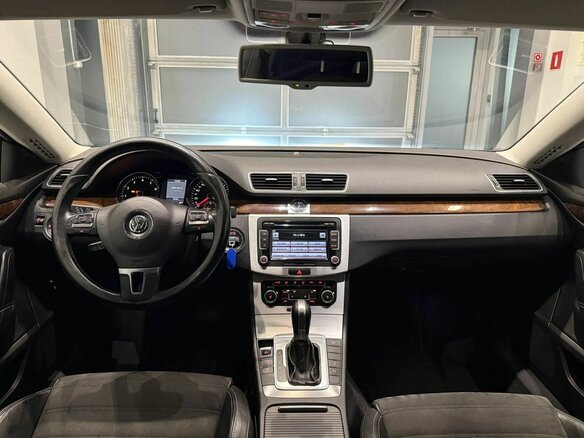 2011 Volkswagen Passat CC I, белый, 999000 рублей - вид 28