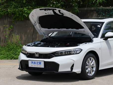 2026 Honda Civic XI Рестайлинг, белый, 2400600 рублей, вид 2