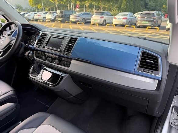 2018 Volkswagen Multivan T6, белый, 6775000 рублей - вид 6