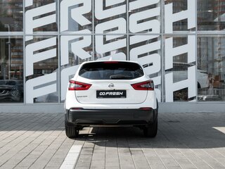 2019 Nissan Qashqai II Рестайлинг, белый, 2120000 рублей, вид 4