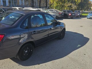 2021 Lada (ВАЗ) Granta I Рестайлинг, серый, 650000 рублей, вид 4