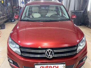 2011 Volkswagen Tiguan I Рестайлинг, красный, 1100000 рублей, вид 1