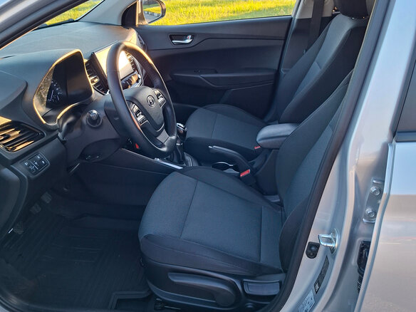 2021 Hyundai Solaris II Рестайлинг, серый, 1645000 рублей - вид 13