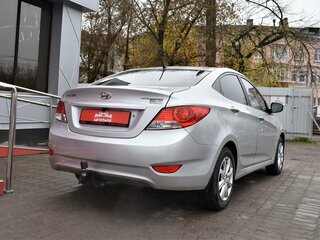 2012 Hyundai Solaris I, серый, 899000 рублей, вид 3
