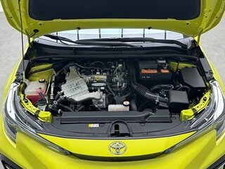 2022 Toyota Levin XII (E210) Рестайлинг, жёлтый, 1210000 рублей, вид 3