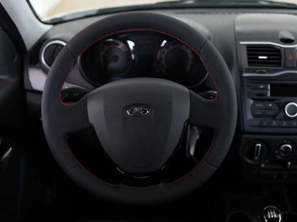 2026 Lada (ВАЗ) Granta I Рестайлинг, белый, 1369000 рублей - вид 11