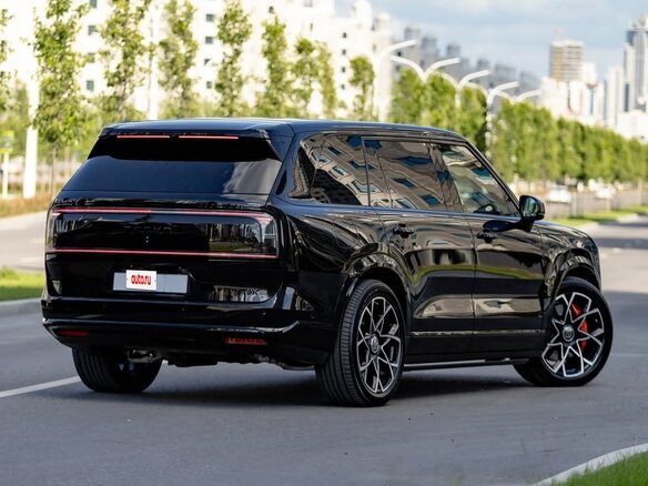 2026 Zeekr 9X 70 kWh, чёрный, 13210000 рублей - вид 7