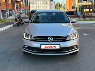 2014 Volkswagen Jetta VI Рестайлинг, серебристый, 1175000 рублей, вид 3