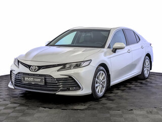 2021 Toyota Camry VIII (XV70) Рестайлинг, белый, 3190000 рублей, вид 1