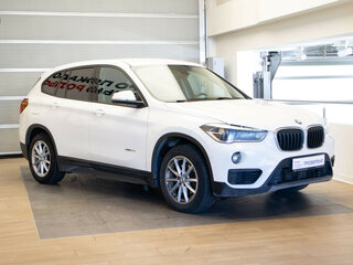 2015 BMW X1 18d xDrive II (F48), белый, 2300000 рублей, вид 3