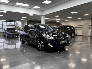 2013 Hyundai Solaris I, чёрный, 690000 рублей, вид 5