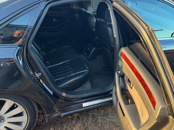 2005 Audi A8 II (D3) Рестайлинг, чёрный, 500000 рублей - вид 9