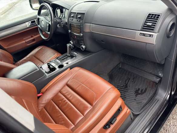 2008 Volkswagen Touareg I Рестайлинг, чёрный, 1030000 рублей - вид 14