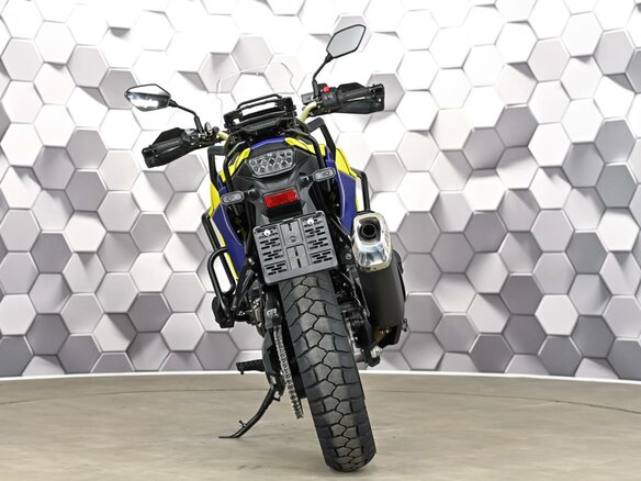 2023 Suzuki V-Strom 800DE, жёлтый, 1027000 рублей - вид 5