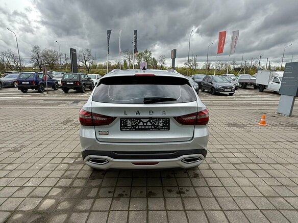 2026 Lada (ВАЗ) Vesta SW Cross I Рестайлинг (NG), серебристый, 2043000 рублей - вид 3