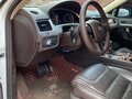 2013 Volkswagen Touareg II, белый, 2690000 рублей - вид 10