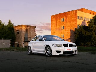 2008 BMW 1 серии 123d I (E81/E82/E87/E88) Рестайлинг, белый, 1500000 рублей, вид 3