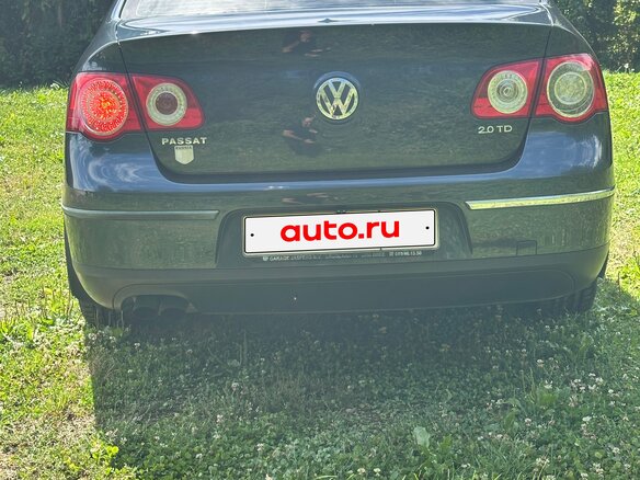 2008 Volkswagen Passat B6, серый, 850000 рублей - вид 5