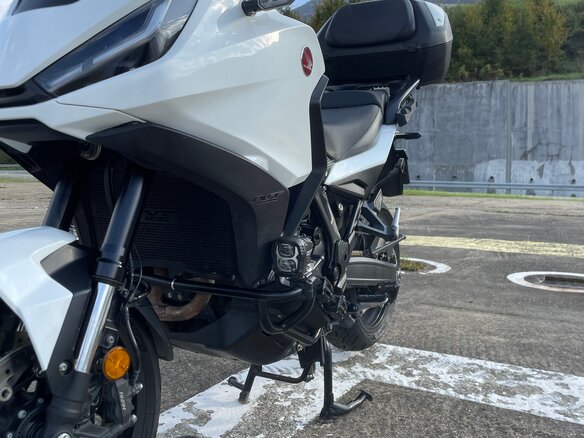 2022 Honda NT1100, белый, 1250000 рублей - вид 5