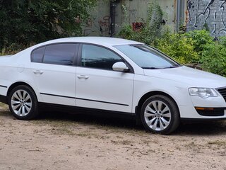 2010 Volkswagen Passat B6, белый, 690000 рублей, вид 4