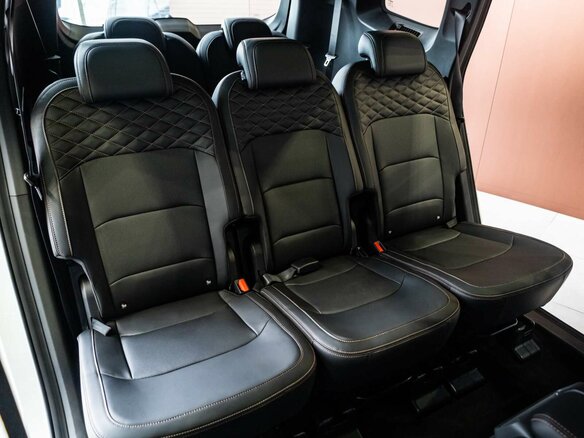 2026 Geely Okavango I Рестайлинг, белый, 4085990 рублей - вид 9