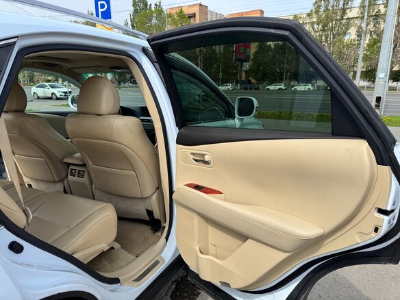 2010 Lexus RX 450h III, белый, 2050000 рублей - вид 14