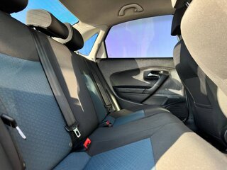 2013 Volkswagen Polo V, серый, 855000 рублей, вид 4