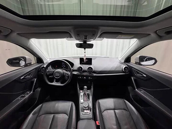 2023 Audi Q2 L 35 TFSI I Рестайлинг, белый, 1710000 рублей - вид 8