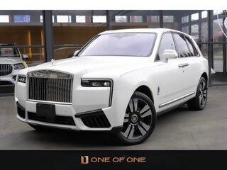 2024 Rolls-Royce Cullinan I Рестайлинг (Series II), белый, 57900000 рублей, вид 1
