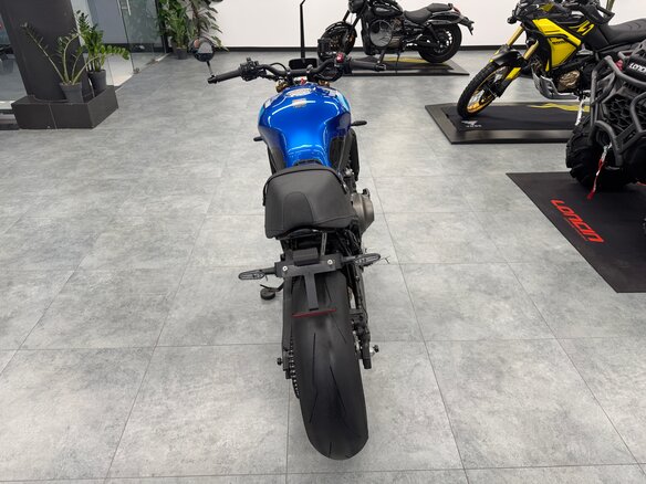 2022 Yamaha XSR900, синий, 1020000 рублей - вид 3