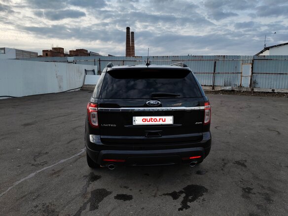 2014 Ford Explorer V, чёрный, 1850000 рублей - вид 6