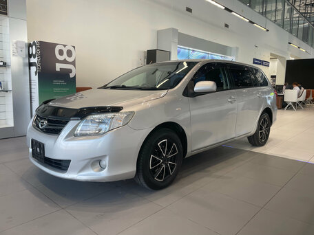 Toyota Corolla X (E140, E150) Рестайлинг