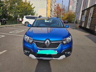 2022 Renault Sandero Stepway II Рестайлинг, синий, 1450000 рублей, вид 1