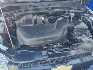 2012 Chevrolet Niva I Рестайлинг, чёрный, 7000000 рублей, вид 3